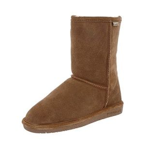 BearPaw Women’s Emma Short Boot Hickory Brown